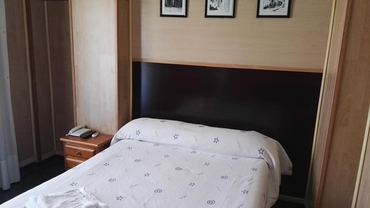 Hotel La Mina Puertollano Zewnętrze zdjęcie